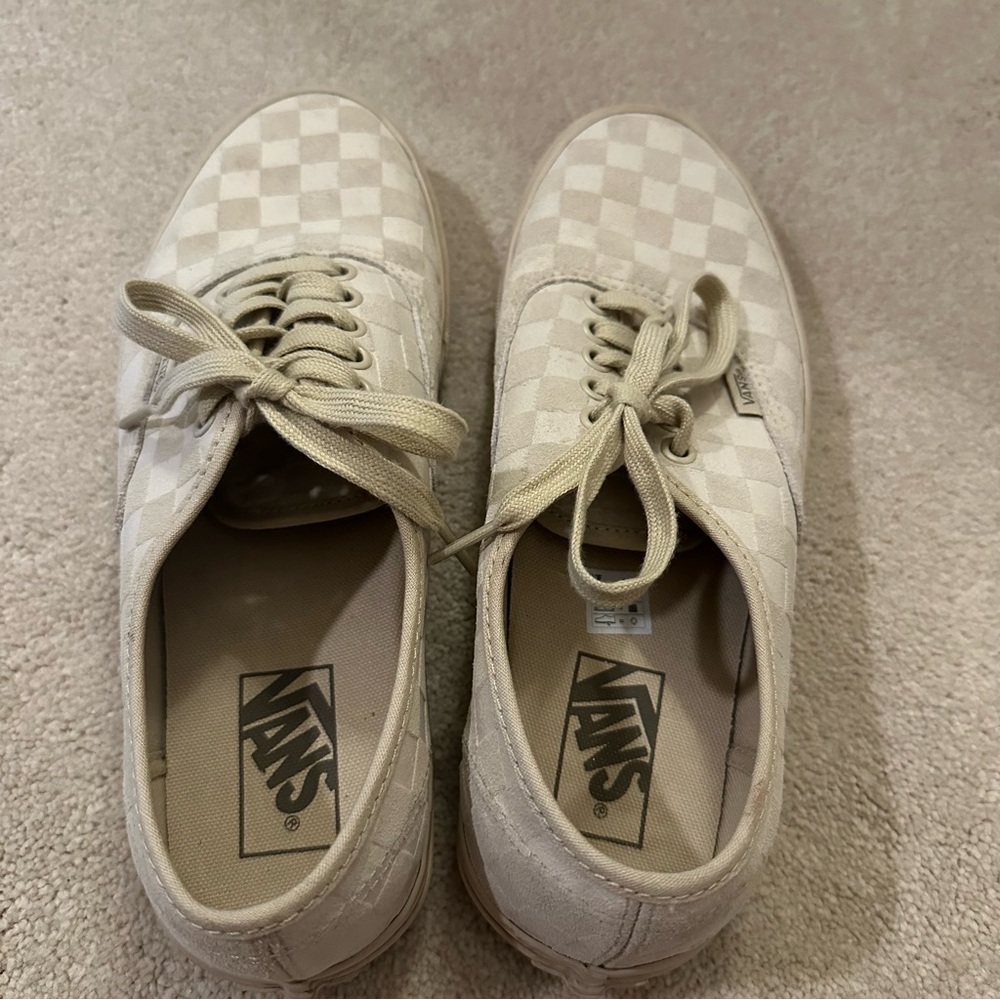 Vans Beige Checkered Sneakers - Picture 6 of 8